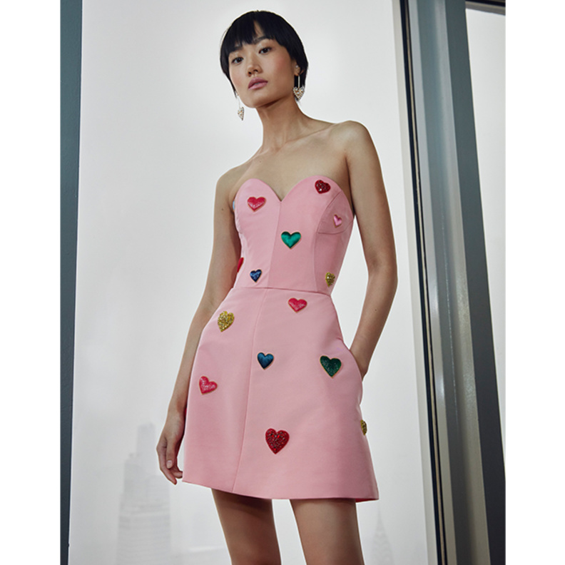 موديلات الفساتين الصيفية  الزهرية من دار Carolina Herrera