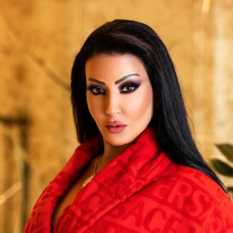 سمية الخشاب