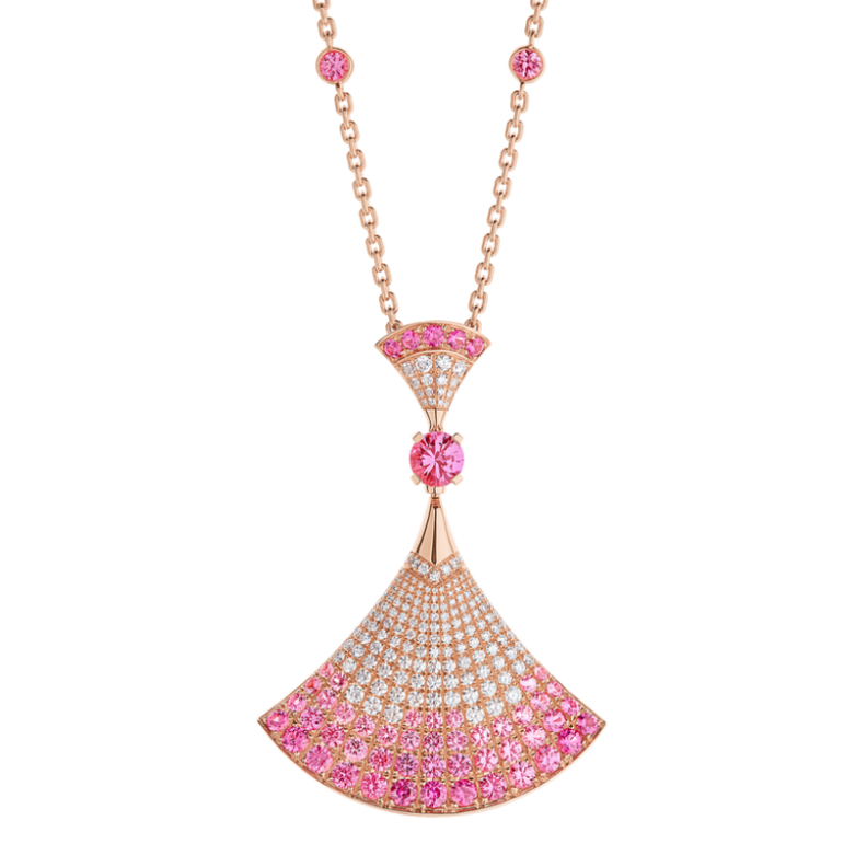  قلادة من بولغري Bvlgari