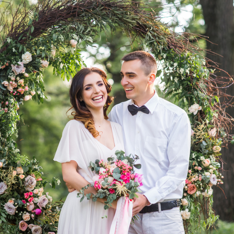 اختاري ديكور الزفاف الملائم للحدائق