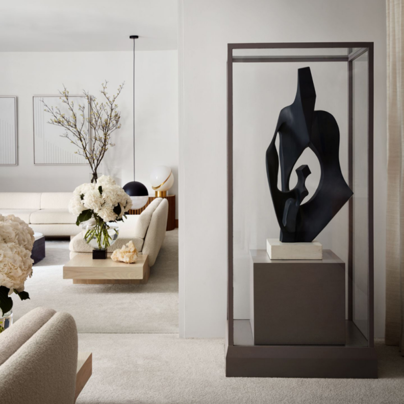 جمال المجموعة الفنية في شقة lee broom في نيويورك