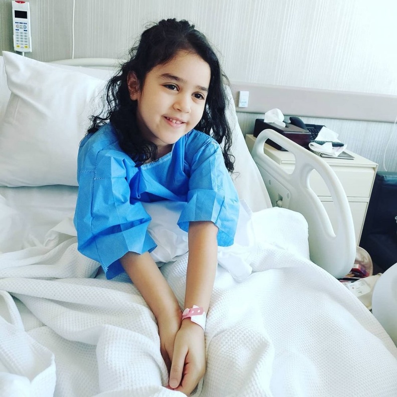 ابنة الفنان المصري علي الطيب