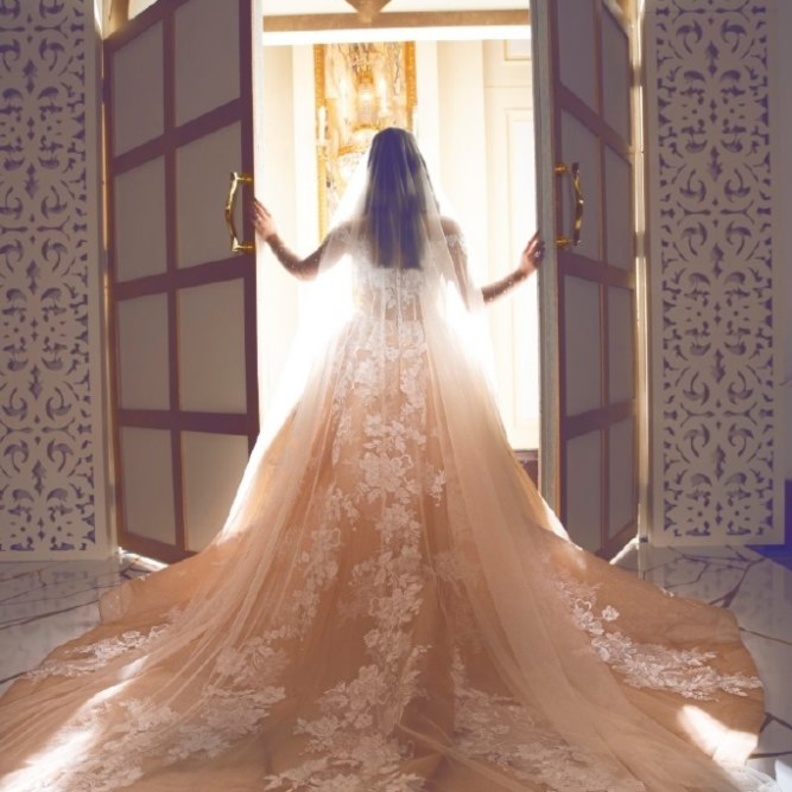 من لقطات الاعراس بكاميرا المصورة ملاك النفيسه