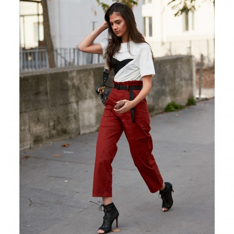 افكار مختلفة لتنسيق التيشرت القطنية