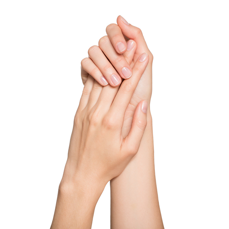 افضل خلطات لتنعيم وتبييض اليدين من زيت الزيتون والسكر