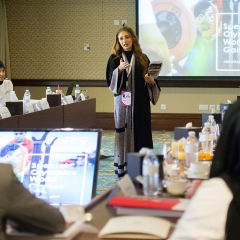  تالة الرمحي مدير مشارك في مكتب الشؤون الاستراتيجية بديوان ولي العهد