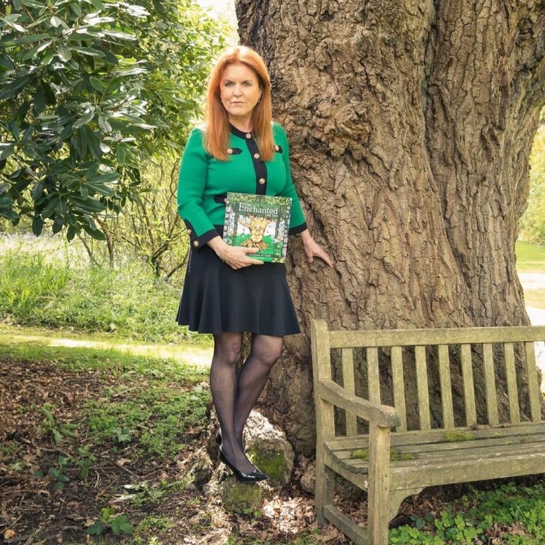 دوقة يورك تقطع أجازتها الصيفية بالتزامن مع صدور روايتها الرومانسية الأولى