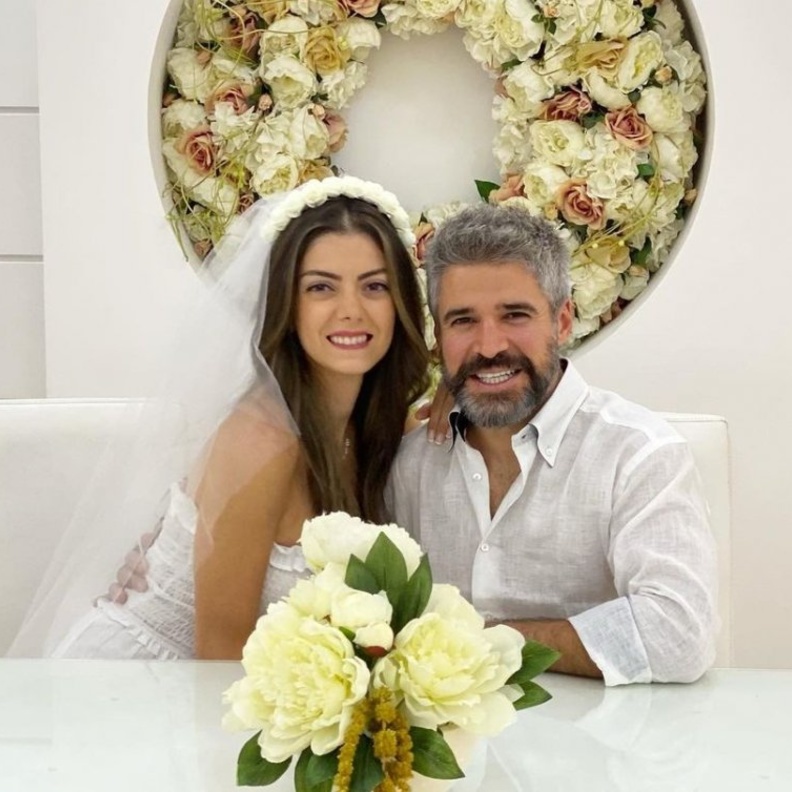 نبيل عجرم وزوجته