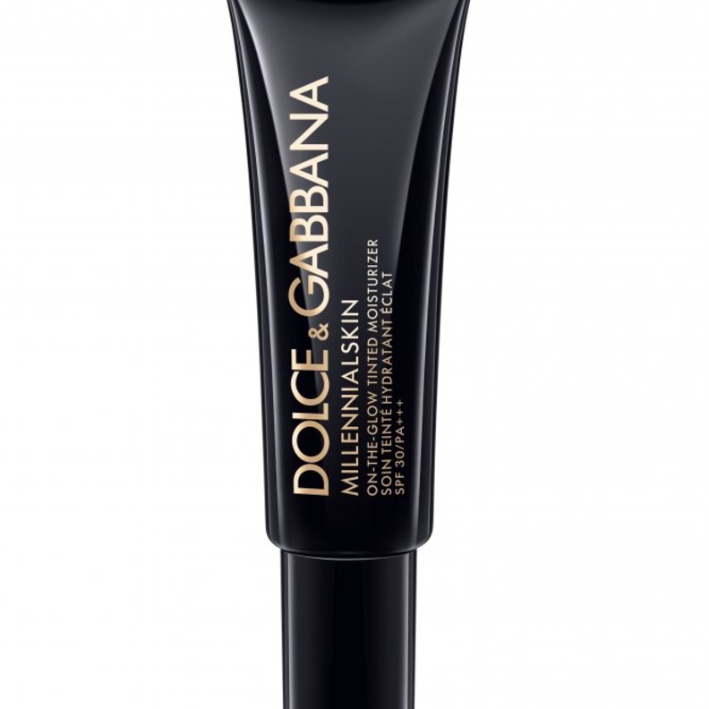 المرطّب الملوّن المعزّز للإشراق بمؤشر حماية SPF 30 من مجموعة _ميلينيال سكين_ MILLENNIALSKIN