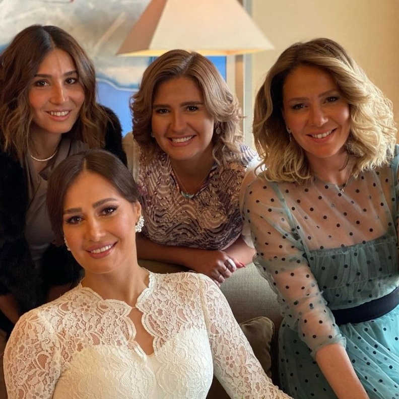 شقيقات حلا شيحة