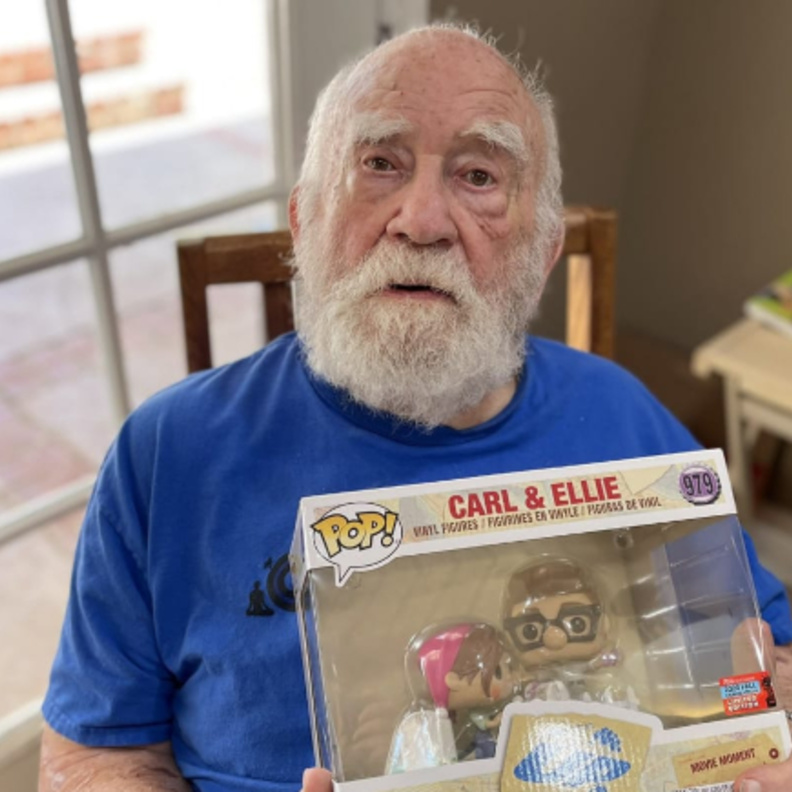 وفاة الممثل الأمريكي إد أسنر نجم مسلسل The Mary Tyler Moore Show عن عمر 91 عاما