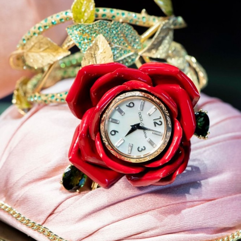  Dolce & Gabbana تكشف عن أفخم ابداعاتها في المدينة العائمة