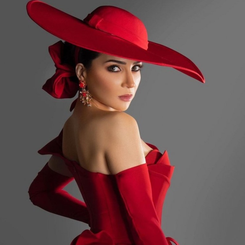 مي عز الدين