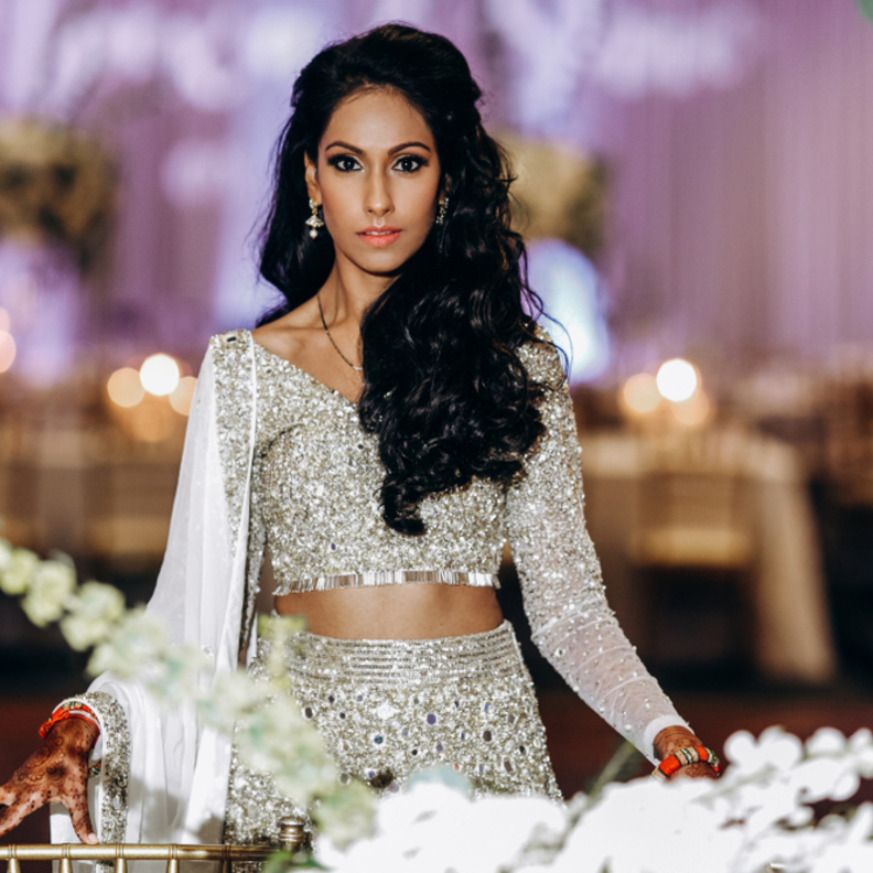 shutterstock_خيارات كثيرة أمام العروس لإطلالتها