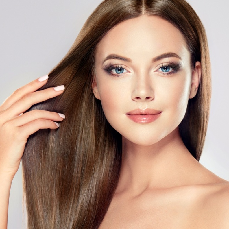  فوائد واضرار زيت الورد للعناية بالشعر وطريقة استخدامه