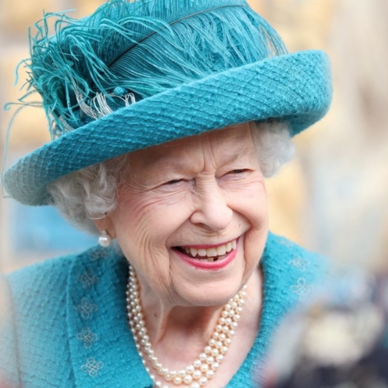 "عملية جسر لندن".. وثائق سرية تكشف تفاصيل لجنازة الملكة إليزابيث الثانية حال وفاتها