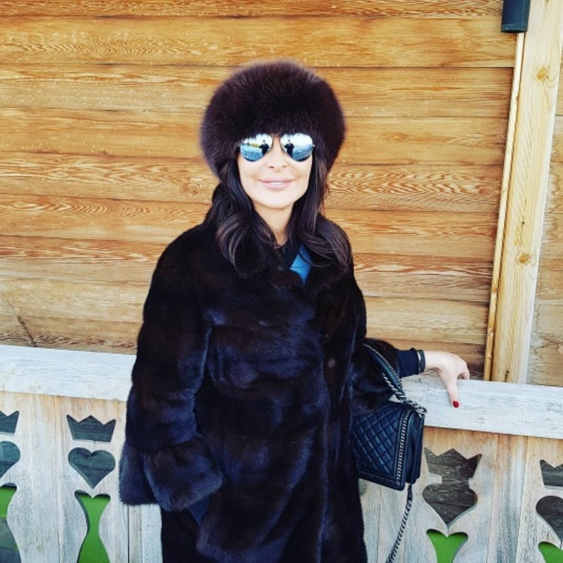 اليسا 75