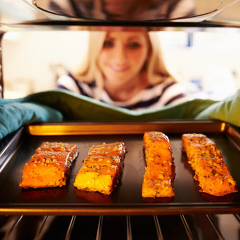 تخلصي من رائحة السمك اثناء طبخه بهذه الطرق