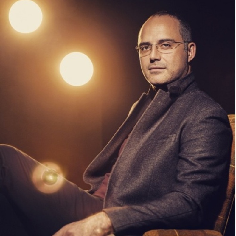 حازم سمير يرزق بطفل