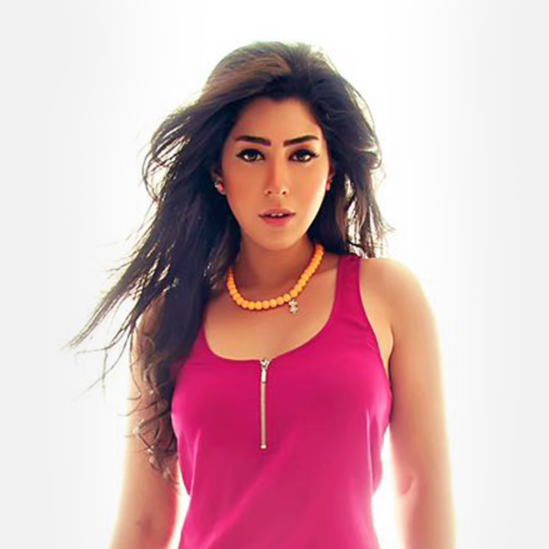 أيتن عامر كانت رشيقة قبل الحمل والولادة