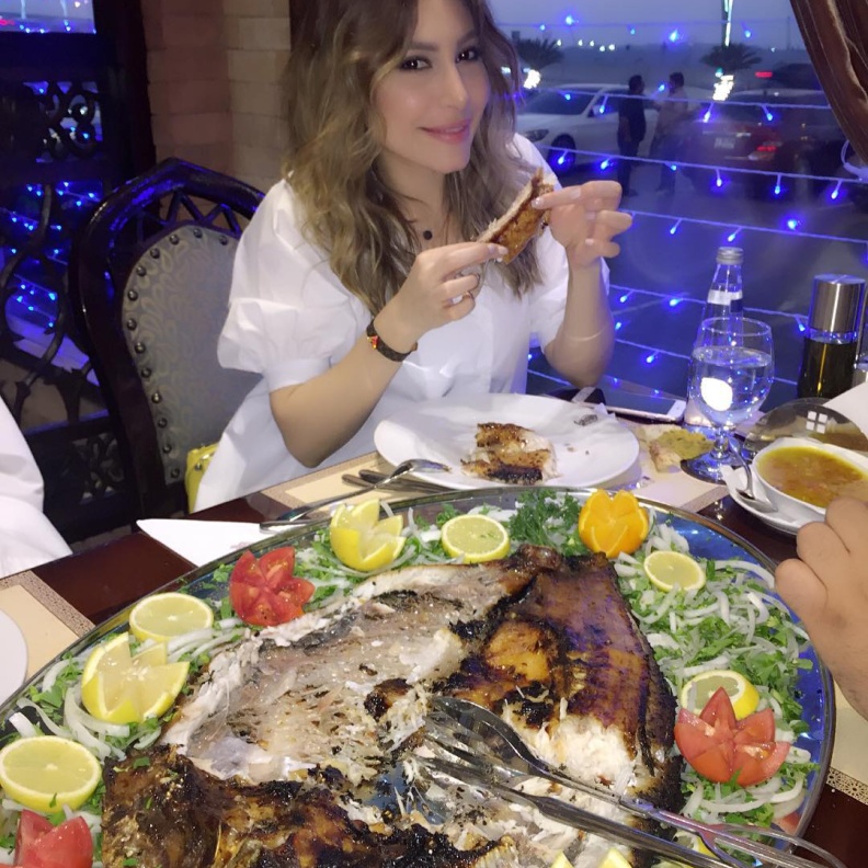 وجبة غذاء يارا