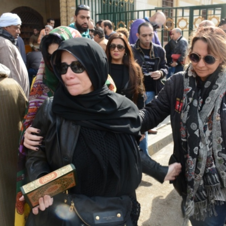 صورة من جنازة زبيدة ثروت