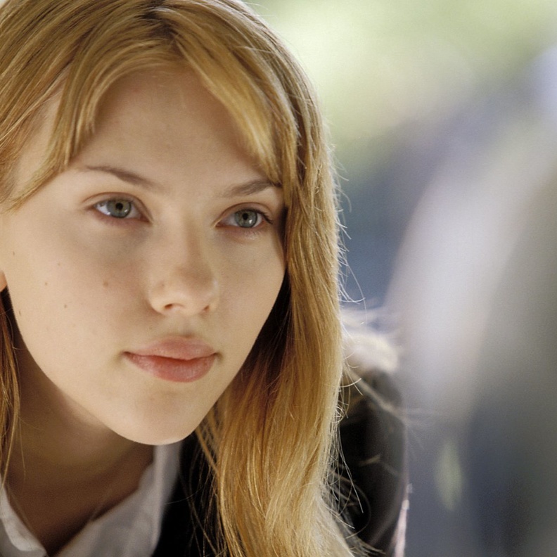 جمال سكارليت المذهل يتطور مع تطور أدائها