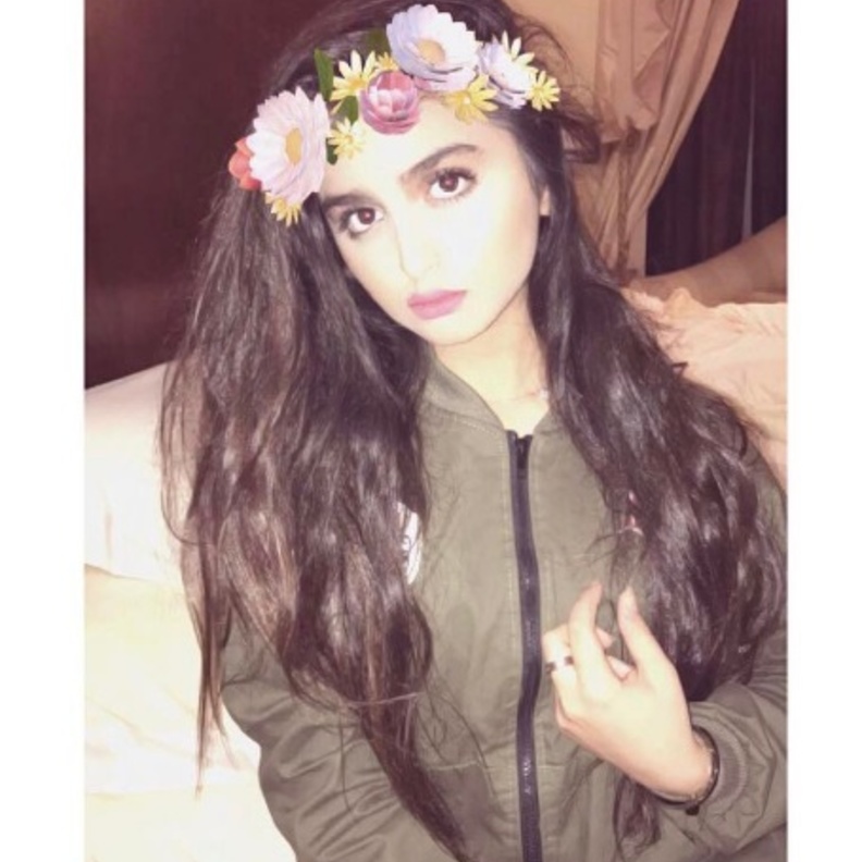 حلا الترك تبكي