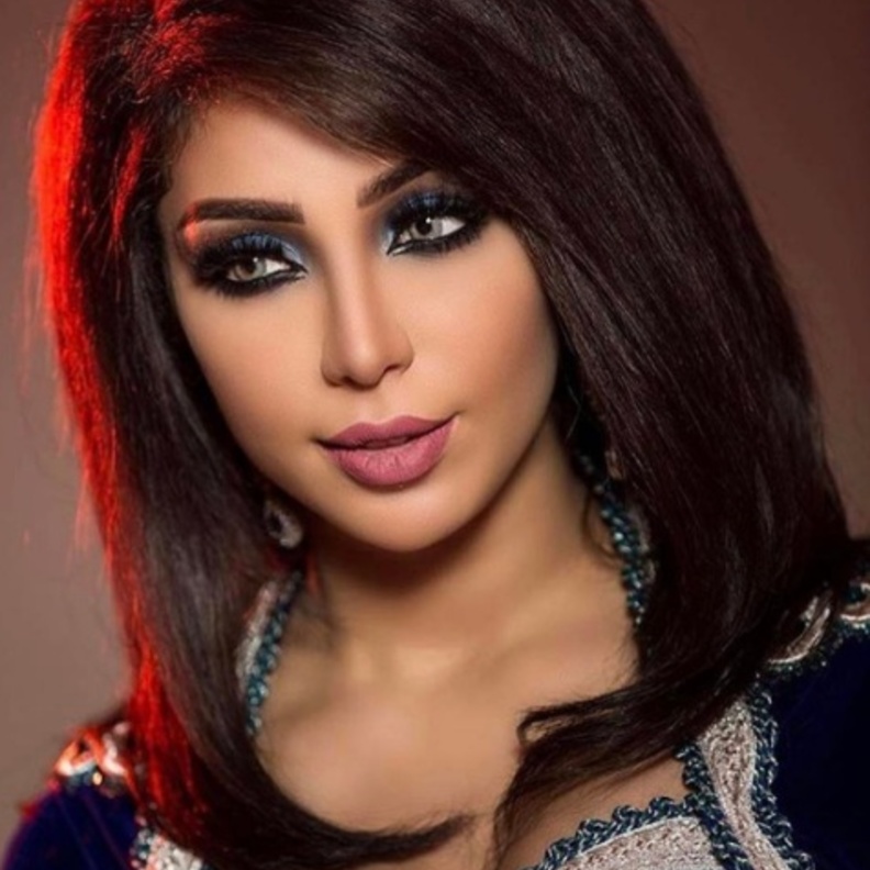 دنيا بطمة حامل 2017