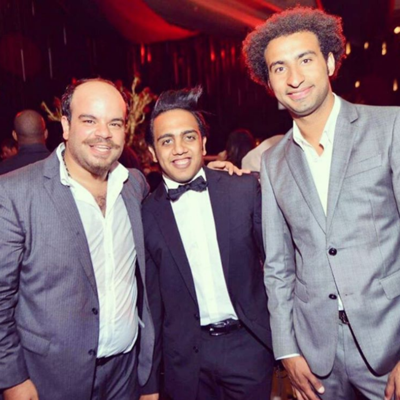 ابطال "مسرح مصر" يكشفون تغيير هيئة احمد مكي