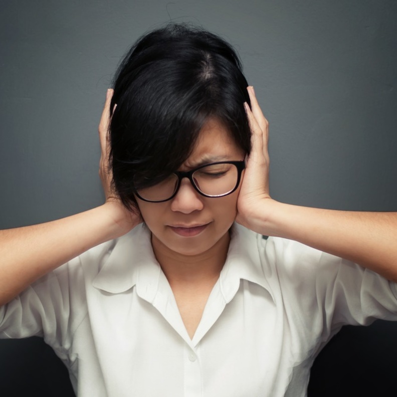 علاقة قصر النظر بالاكتئاب