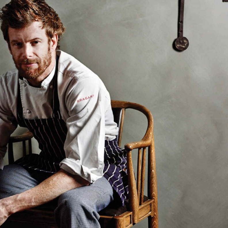 توم ايكينز Tom Aikens