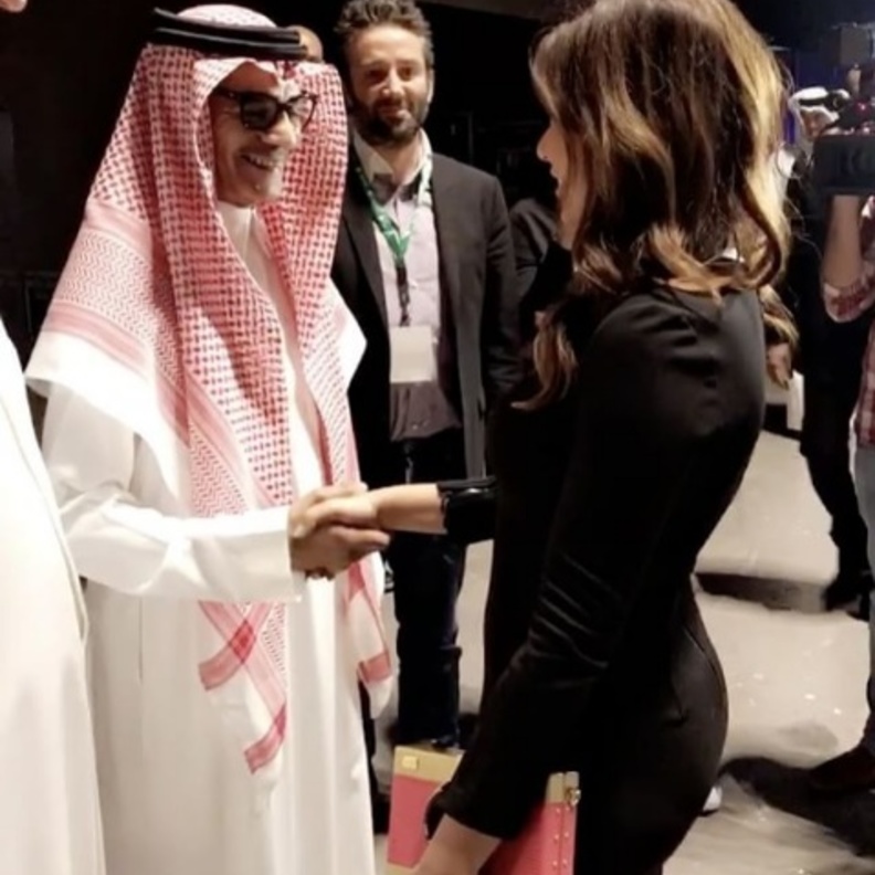 مهيرة عبد العزيز واربح صقر