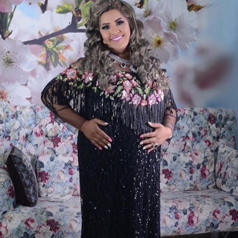 هيا الشعيبي تضع مولودتها