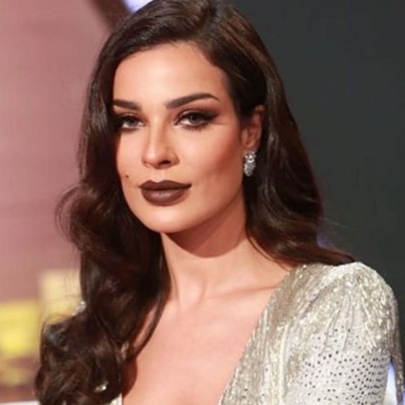 نادين نجيم 33