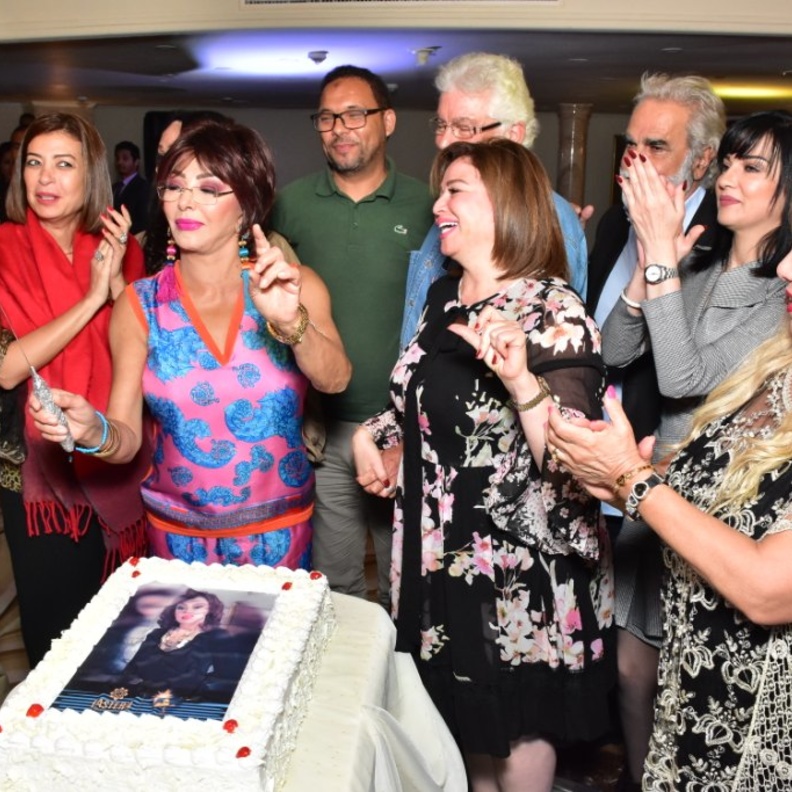 الفنانة نبيلة عبيد