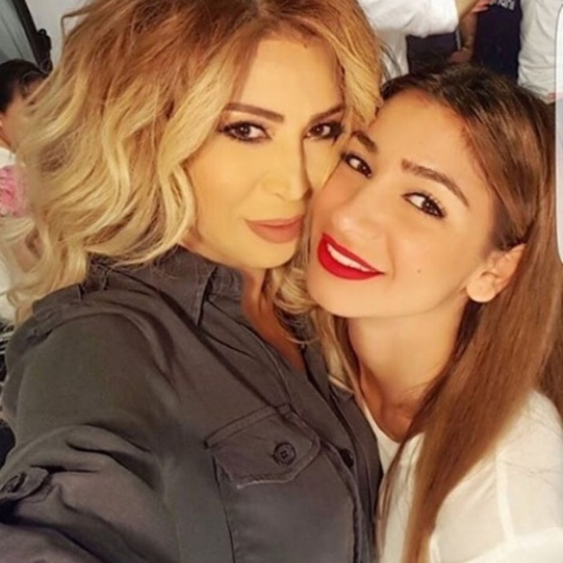 نوال الزغبي وابنتها تيا