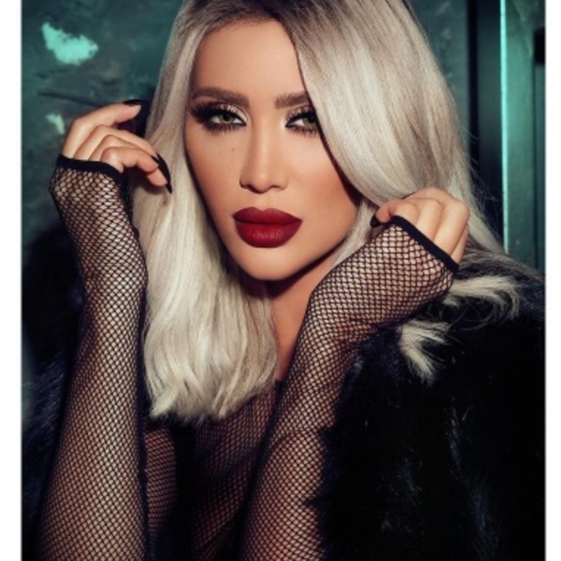 مايا دياب 35