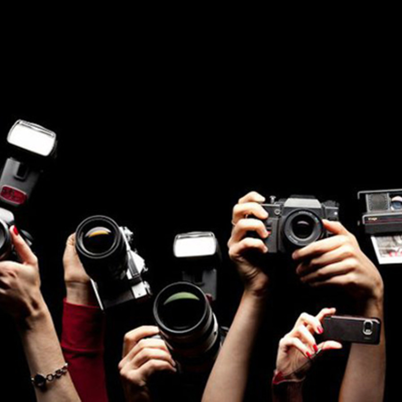 دراسة : الصور تجلب السعادة !