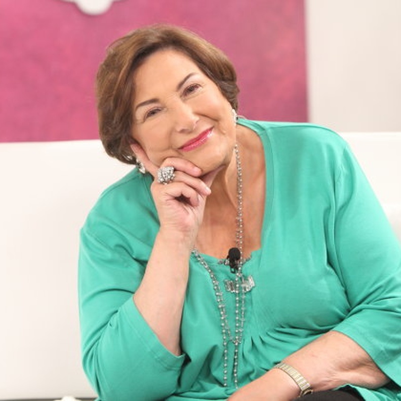 فوزية سلامة كاتبة صحافية بدرجة مُحارب