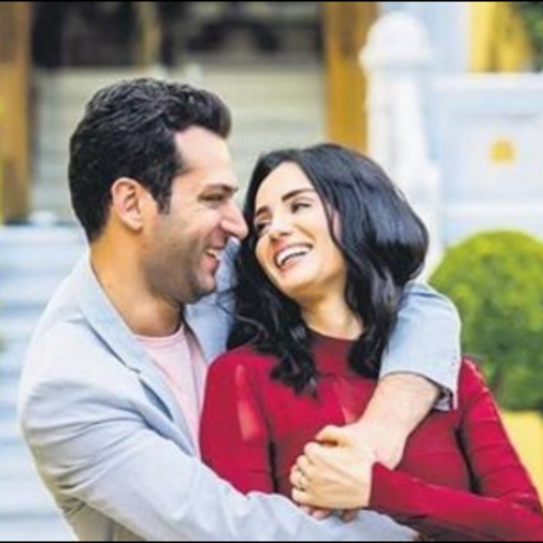 ايمان الباني ومراد يلدريم