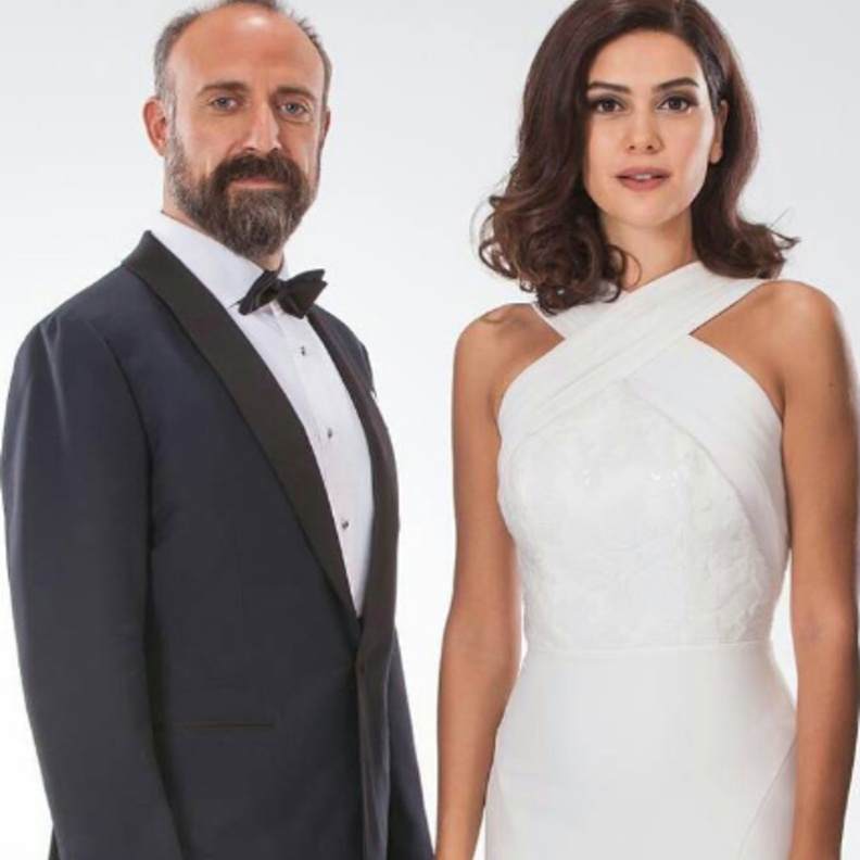 برجوزار كوريل وخالد أرجنتش