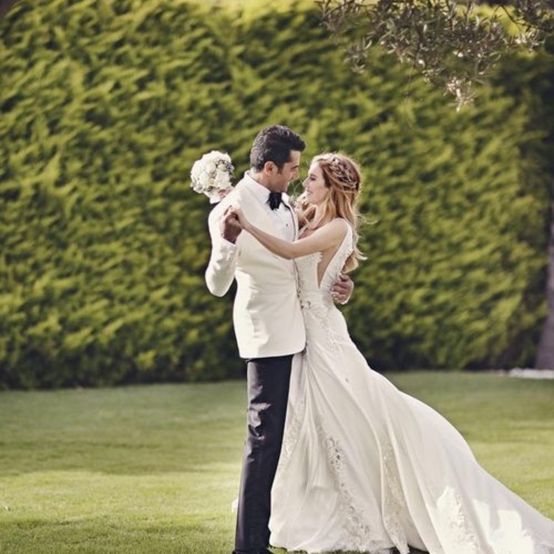 زفاف سينام كوبال وأميرزالي أوغلو