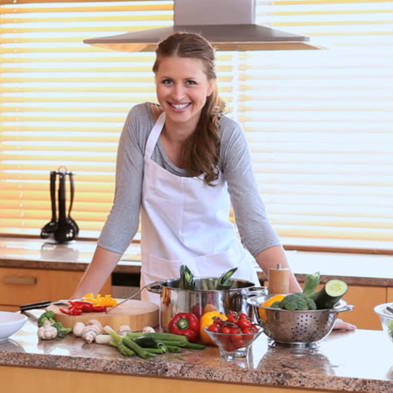 7 نصائح هامة للتخلص من روائح المطبخ الكريهه