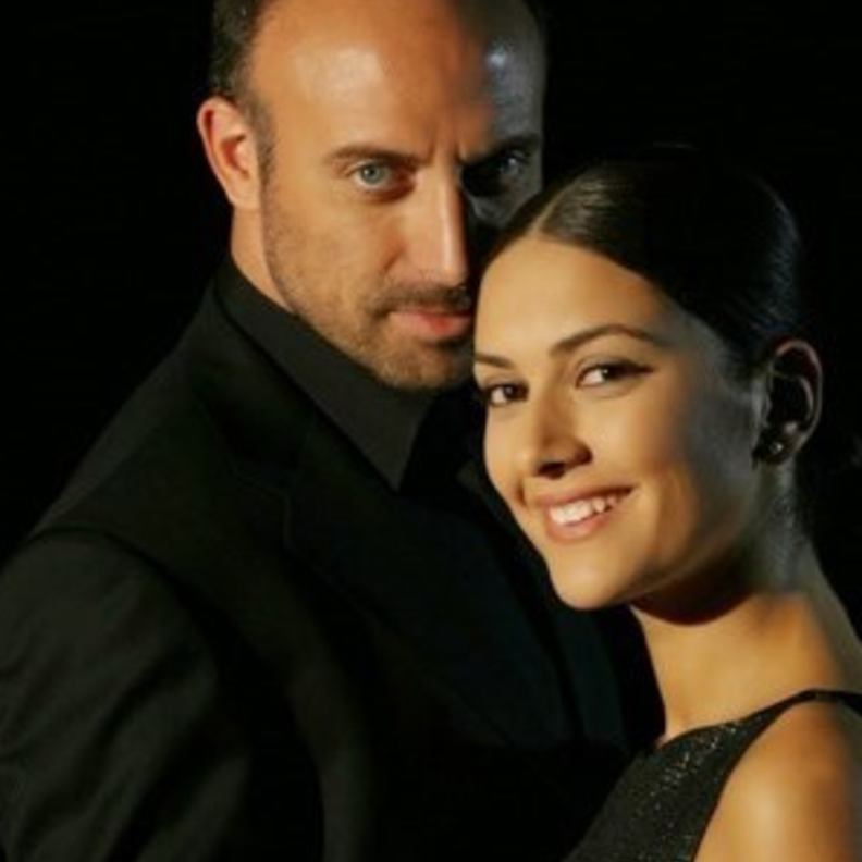 خالد أرجنتش وزوجته