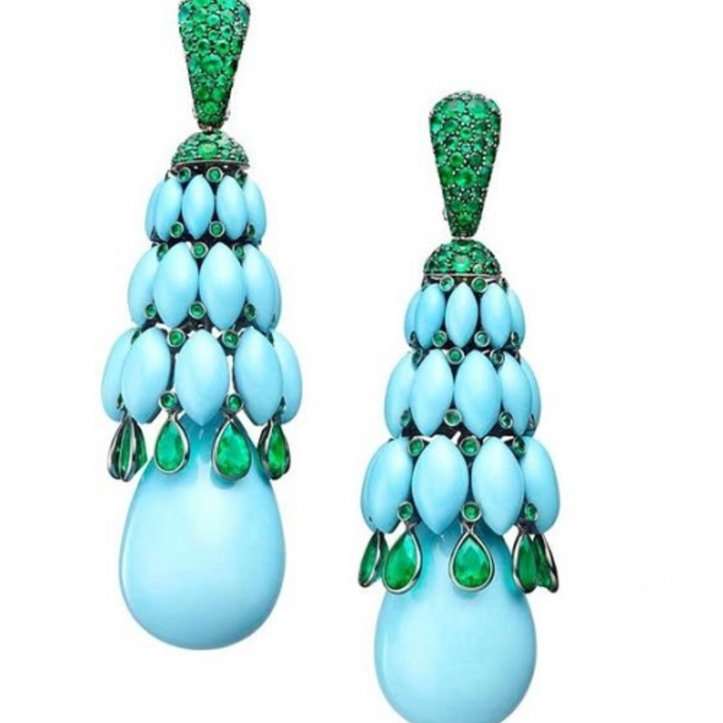 اساور ذهب مثالية مع التان البرونزي 