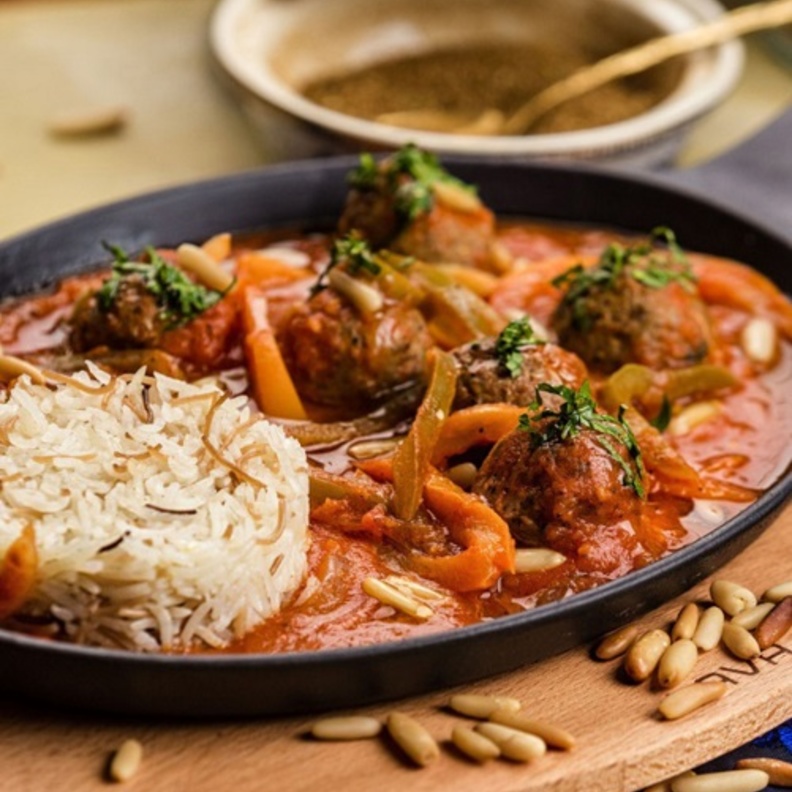 منتجع فورسيزونز جميرا يحتفي بالشهر الفضيل