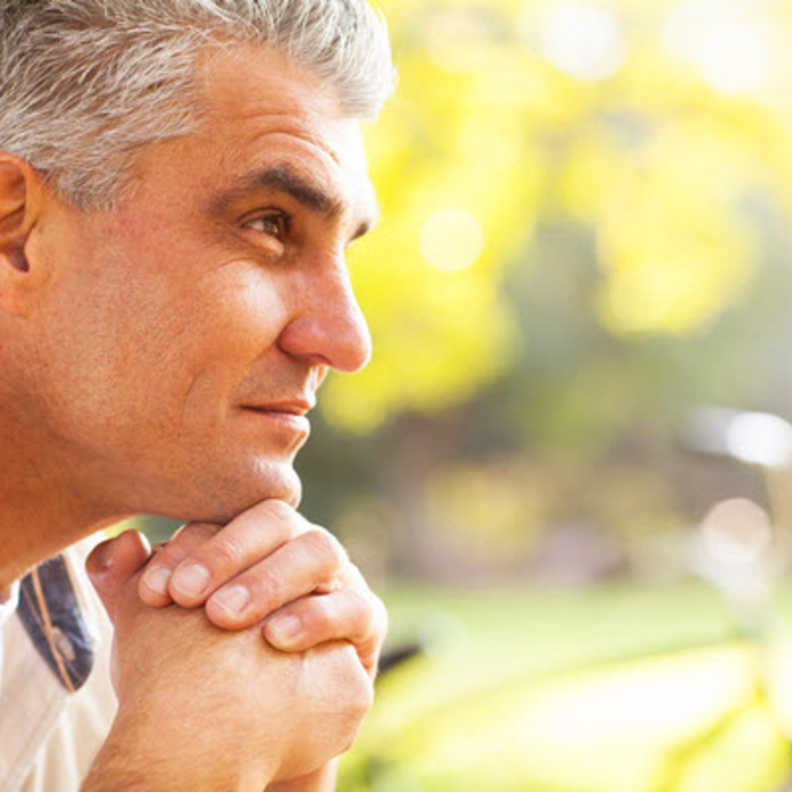 يعاني الرجل من سن الياس كما تعاني منه المرأة