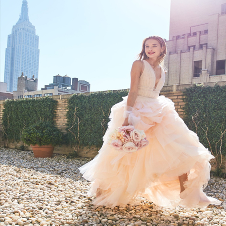 اناقة مميزة لفساتين زفاف كاورلينا هيريرا