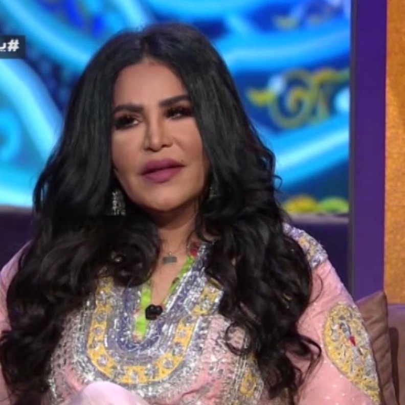 الفنانة احلام